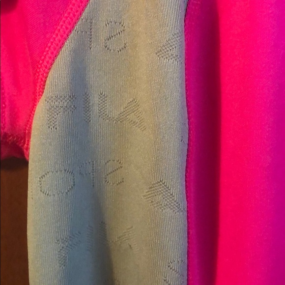 FILA BUNDLE ALERT 🚨 - Picture 7 of 8